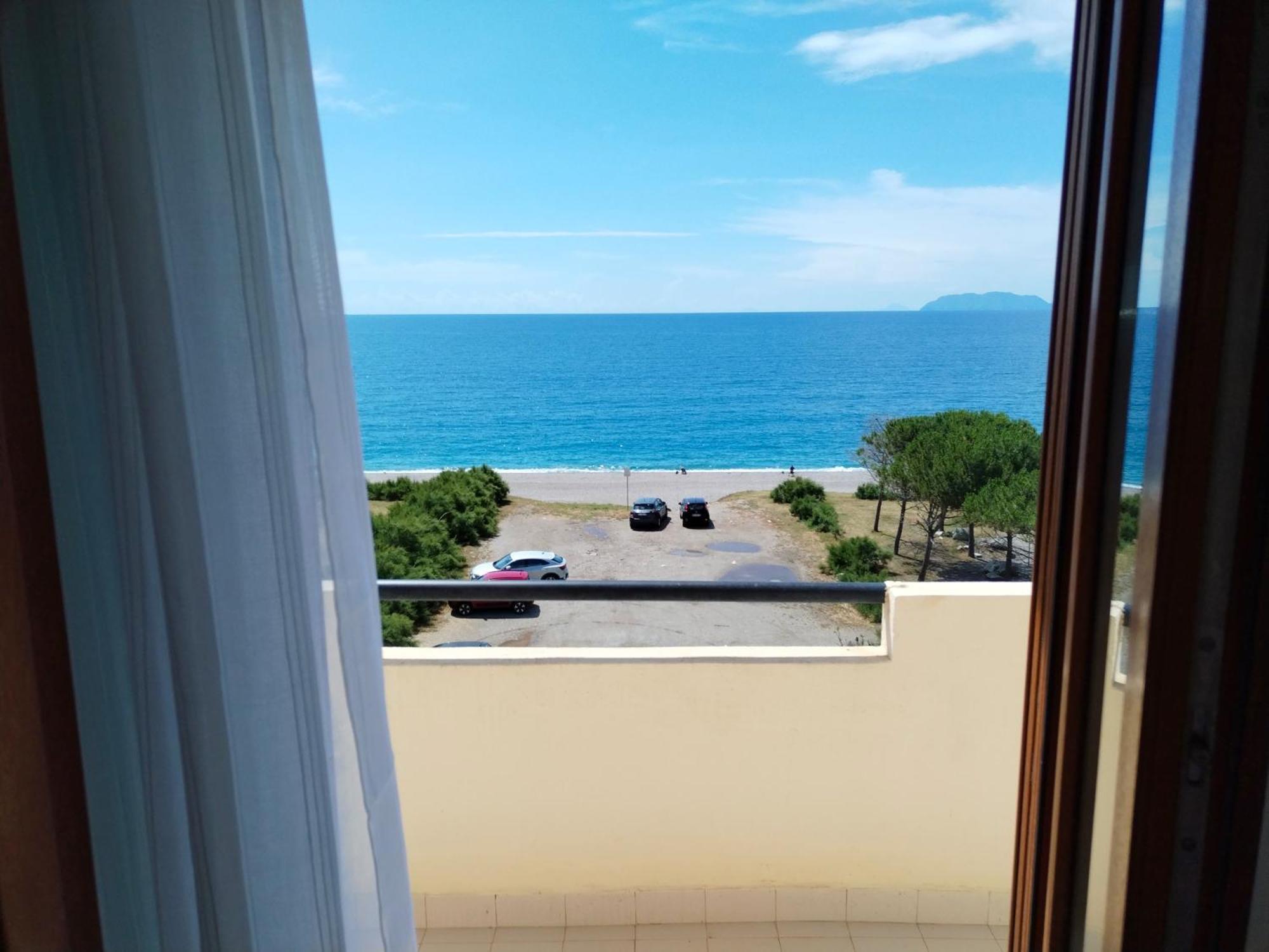 Poseidon Bay Residence 米拉佐 外观 照片